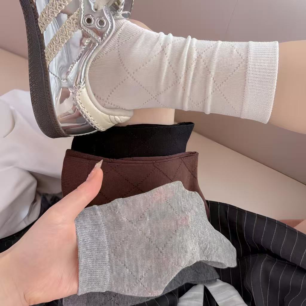 【5双装】"舒适代名词"简约黑白灰纯色百搭中筒袜-505 yzl 到手价¥9.99