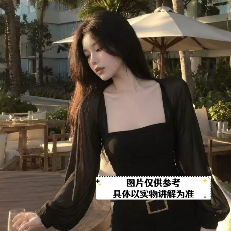 潍+2628纯欲网纱拼接上衣 到手价¥29.99